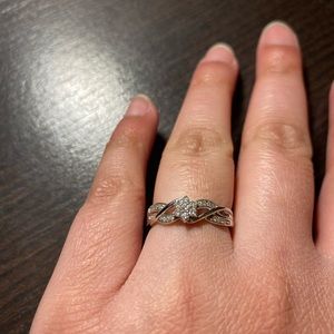 Size 7 Diamond Ring
